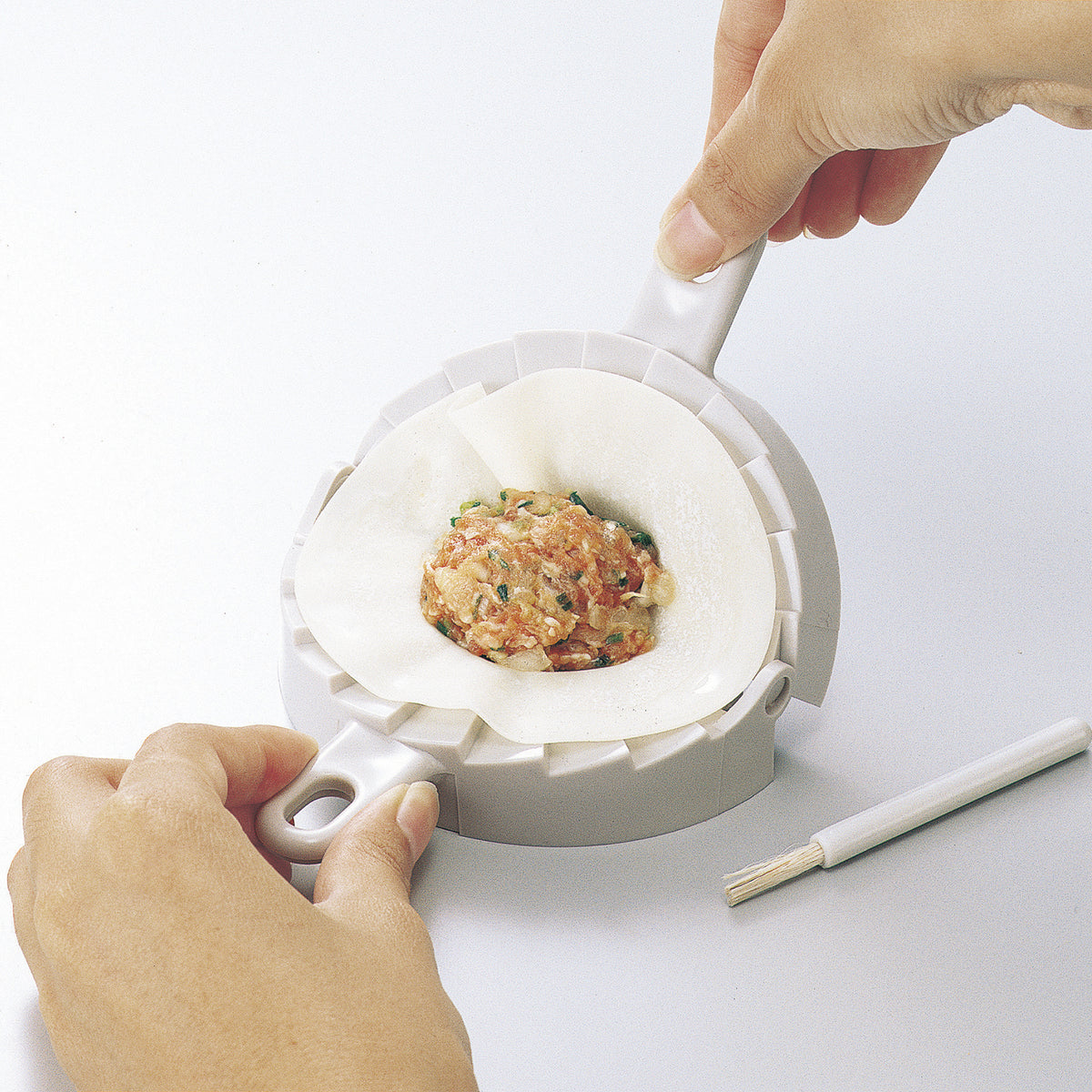 餃子パック 便利小物 ワンタッチ餃子パック(ハケ付) — PEARL LIFE 公式オンライン
