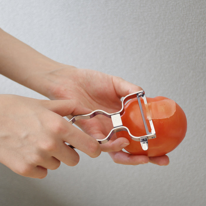 Simple Use 波型グリップステンレス製薄皮ピーラー
