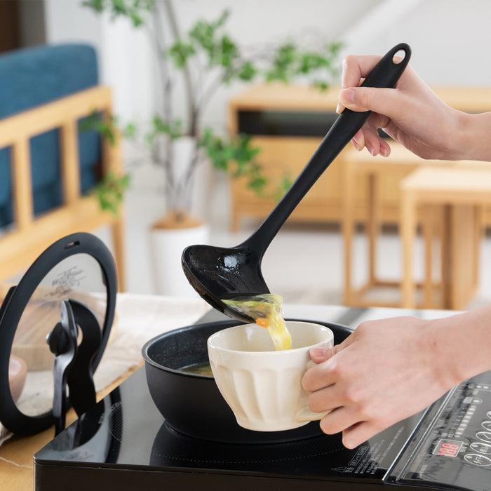 TOUCH st シリコーンシェル型お玉<大>(BLACK)