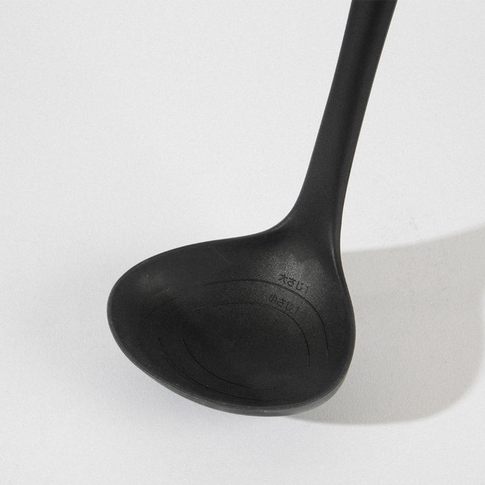 TOUCH st シリコーンシェル型お玉<大>(BLACK)