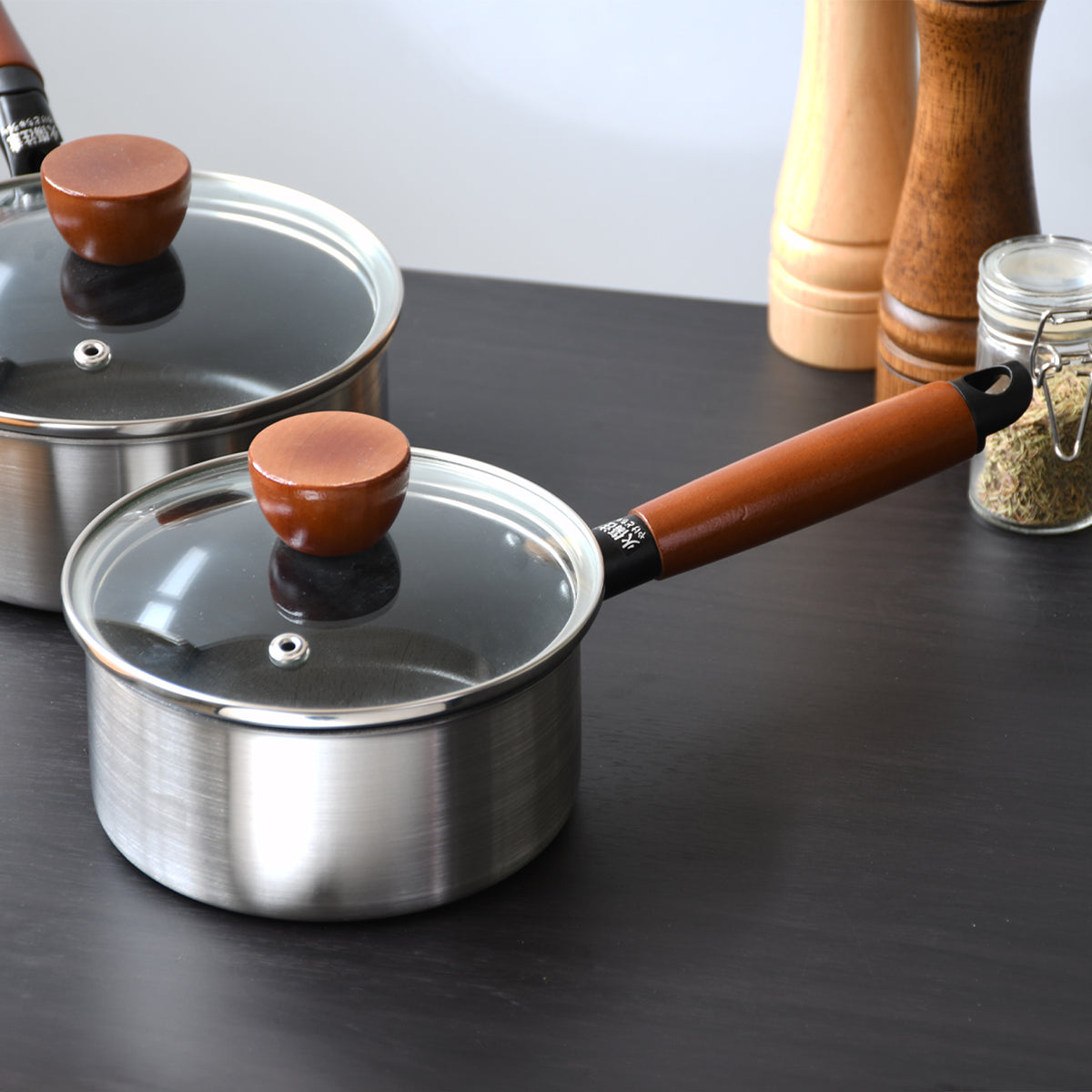 HC-206-1_13b31377-c941-465a-